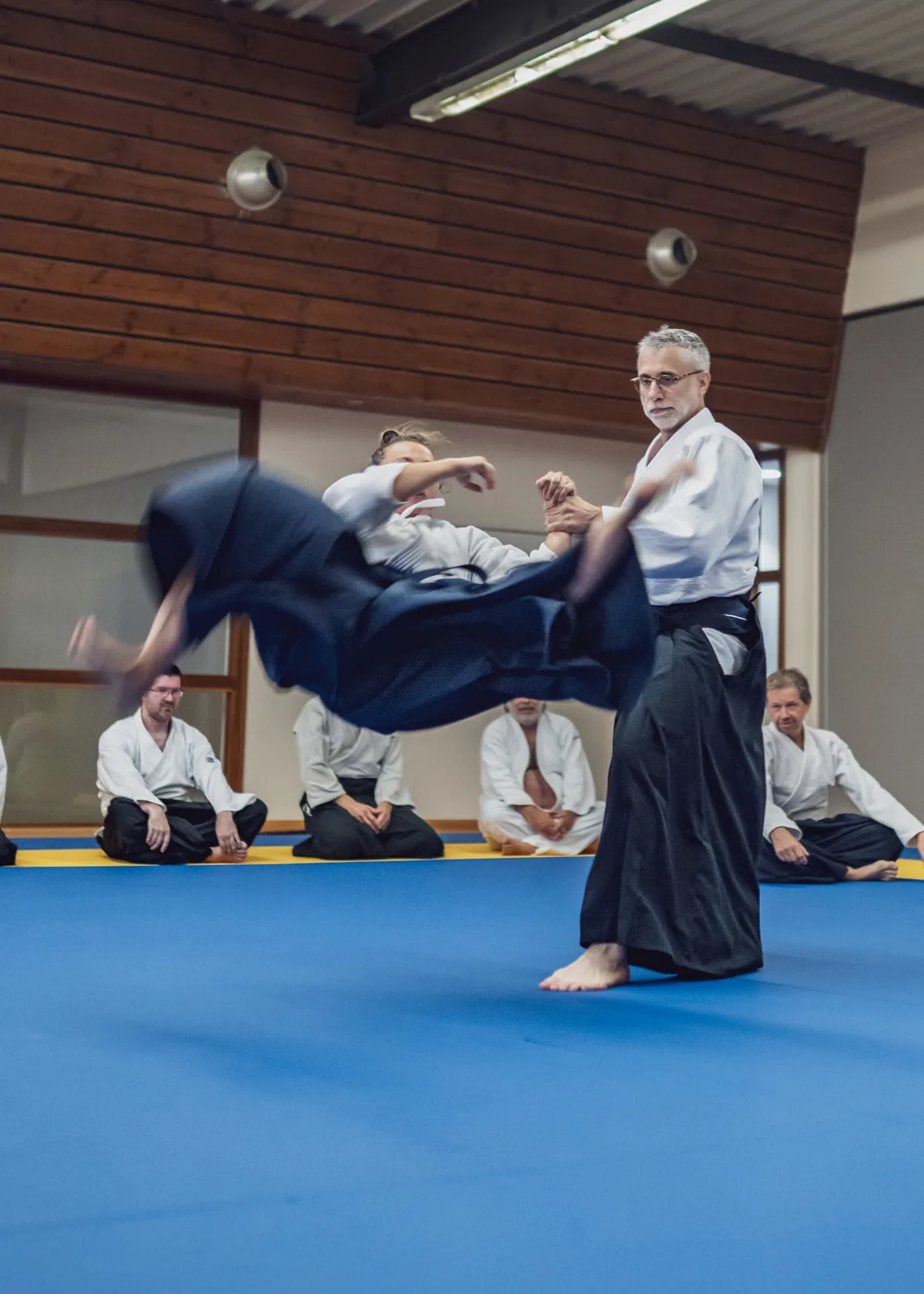 Projection en aïkido — chute spectaculaire en cours adultes au Dojo Dardilly